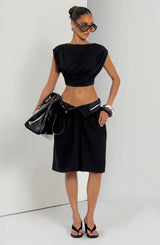 Fioreclo Amarah Bermuda Shorts in Black
