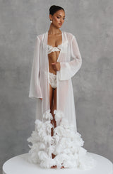 Fioreclo Amelia Dressing Gown in Ivory