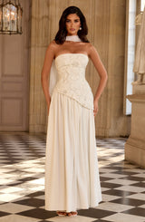 Fioreclo Anneka Maxi Dress in Ivory