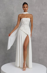 Fioreclo Anneka Maxi Dress in Ivory