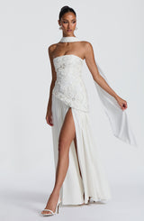Fioreclo Anneka Maxi Dress in Ivory