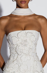 Fioreclo Anneka Maxi Dress in Ivory