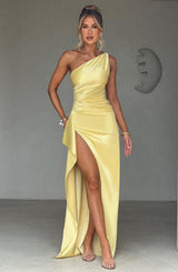 Fioreclo Ariel Maxi Dress in Lemon