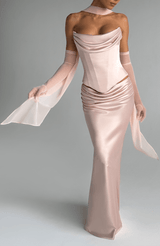 Fioreclo Aylah Scarf in Soft Peach