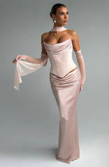 Fioreclo Aylah Scarf in Soft Peach