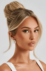 Fioreclo Davinia Earrings in Silver