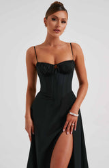 Fioreclo Deandra Midi Dress in Black