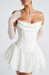 Fioreclo Elira Gloves in Ivory