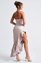 Fioreclo Esmeryn Maxi Dress in Champagne