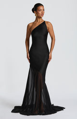 Fioreclo Fabelle Gown in Black