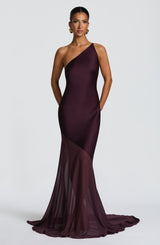 Fioreclo Fabelle Gown in Plum