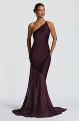 Fioreclo Fabelle Gown in Plum