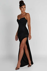 Fioreclo Giovina Maxi Dress in Black