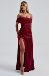 Fioreclo Gwendolina Maxi Dress in Burgundy