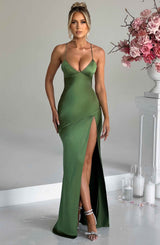 Fioreclo Isabeau Maxi Dress in Emerald