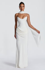 Fioreclo Ivera Scarf in Ivory