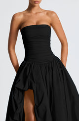 Fioreclo Jilena Maxi Dress in Black