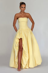Fioreclo Jilena Maxi Dress in Lemon