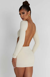 Fioreclo Sahrelle Top in Cream