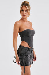 Fioreclo Yasira Corset in Black